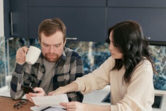 Gestion efficace des devis et factures dans le bâtiment