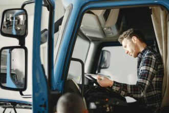 Opportunité de carrière avec CPF et permis poids lourd