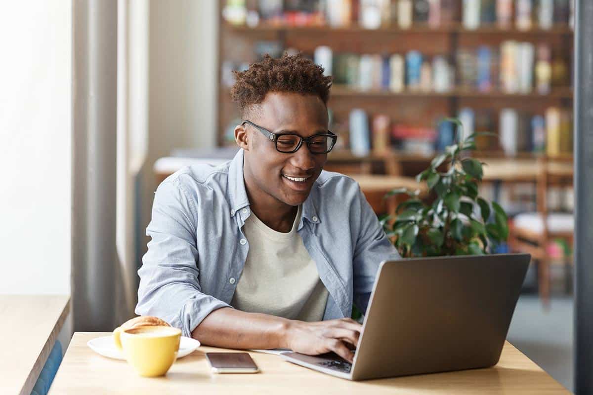 Devenir gestionnaire de paie, comment se former