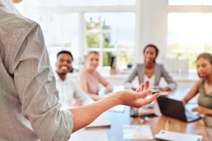 Coaching en entreprise : comment améliorer la collaboration et l'innovation dans votre équipe ?