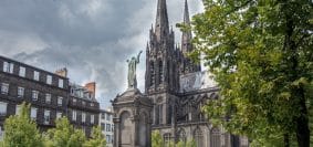 Explorer les opportunités académiques à Clermont-Ferrand