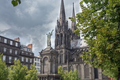 Explorer les opportunités académiques à Clermont-Ferrand